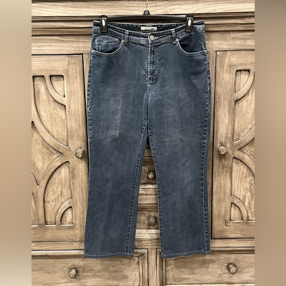 Chico's Denim - EUC Women’s CHICOS PLATINUM Medium Wash Blue Jeans (12)